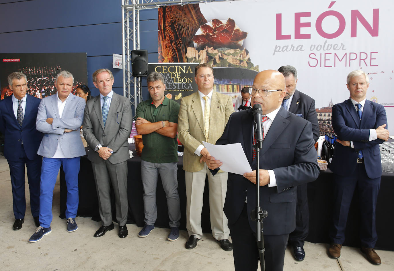 Fotos: La Feria de Muestras de Gijón celebra el Día de León