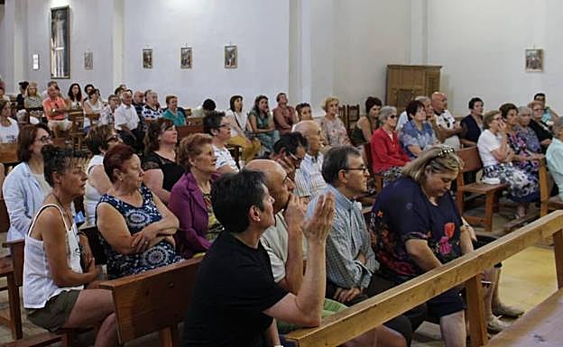 El Obispado de León se compromete a aclarar las cuentas de Villaverde de Arcayos y releva al sacerdote de sus funciones