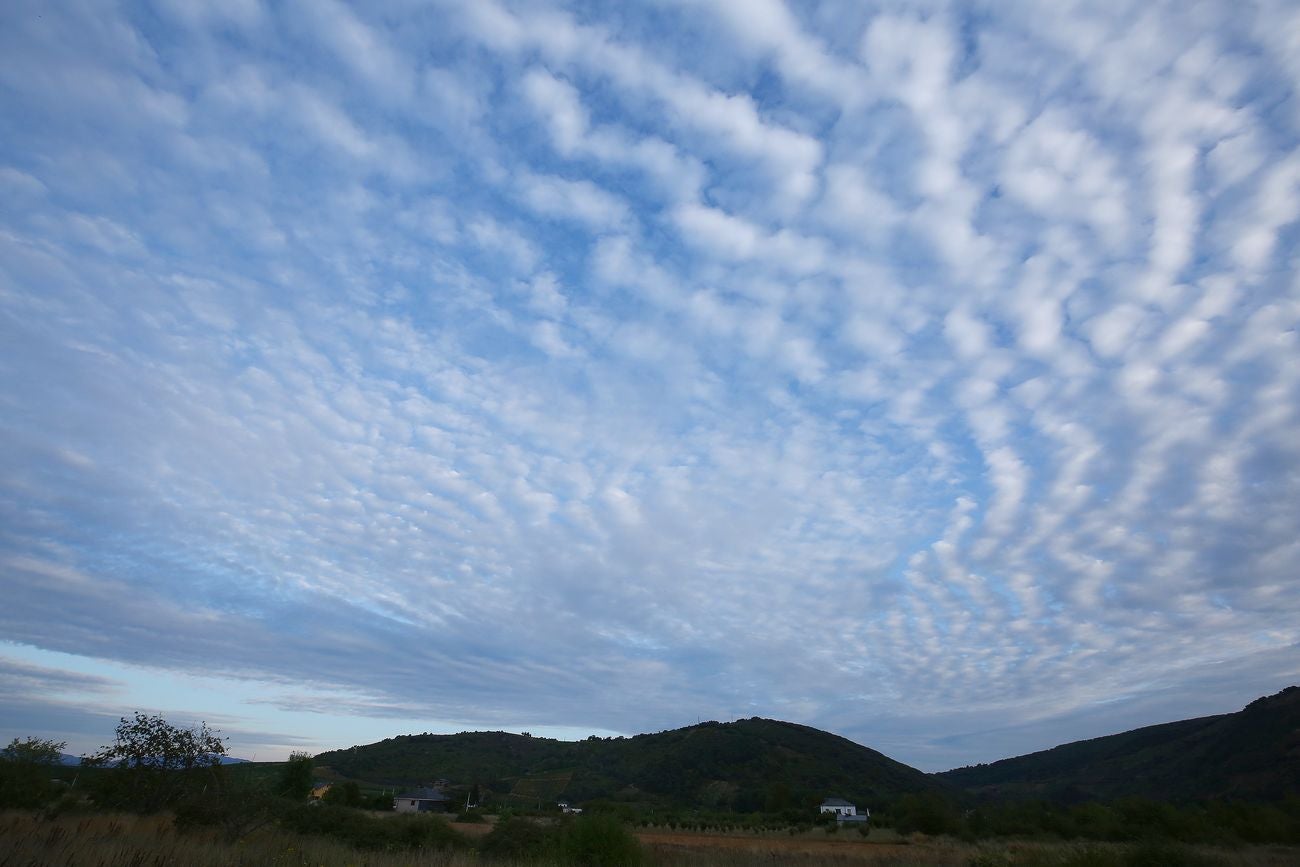 Cirrocúmulos en El Bierzo.