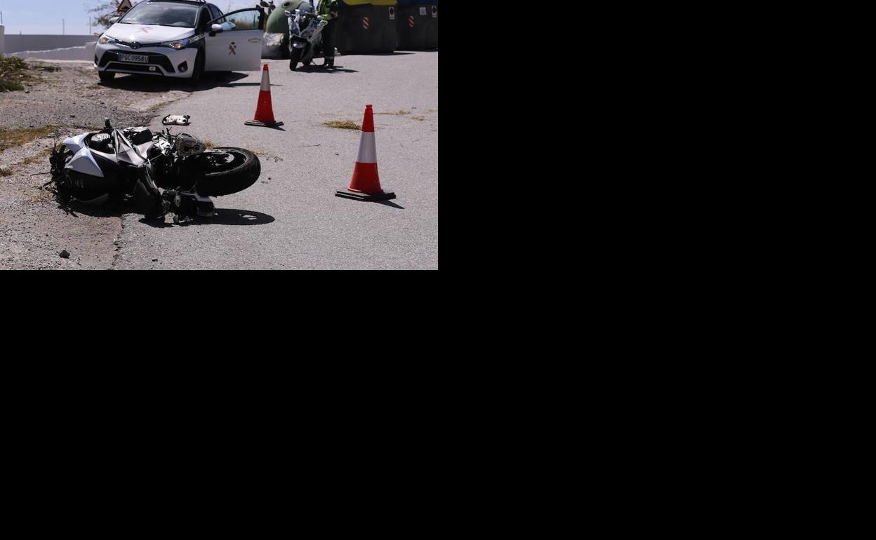 Un accidente de moto en una de las carreteras españolas.