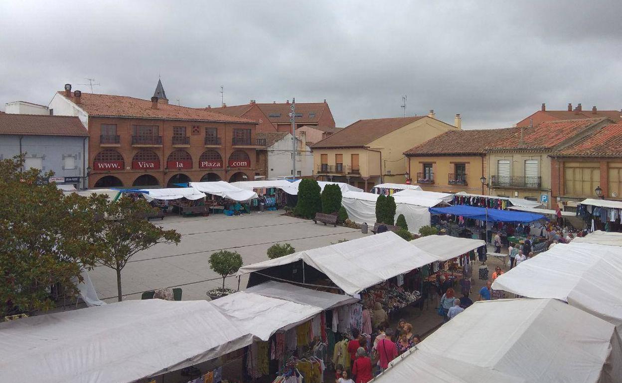 Imagen del mercado de Valencia de Don Juan. 