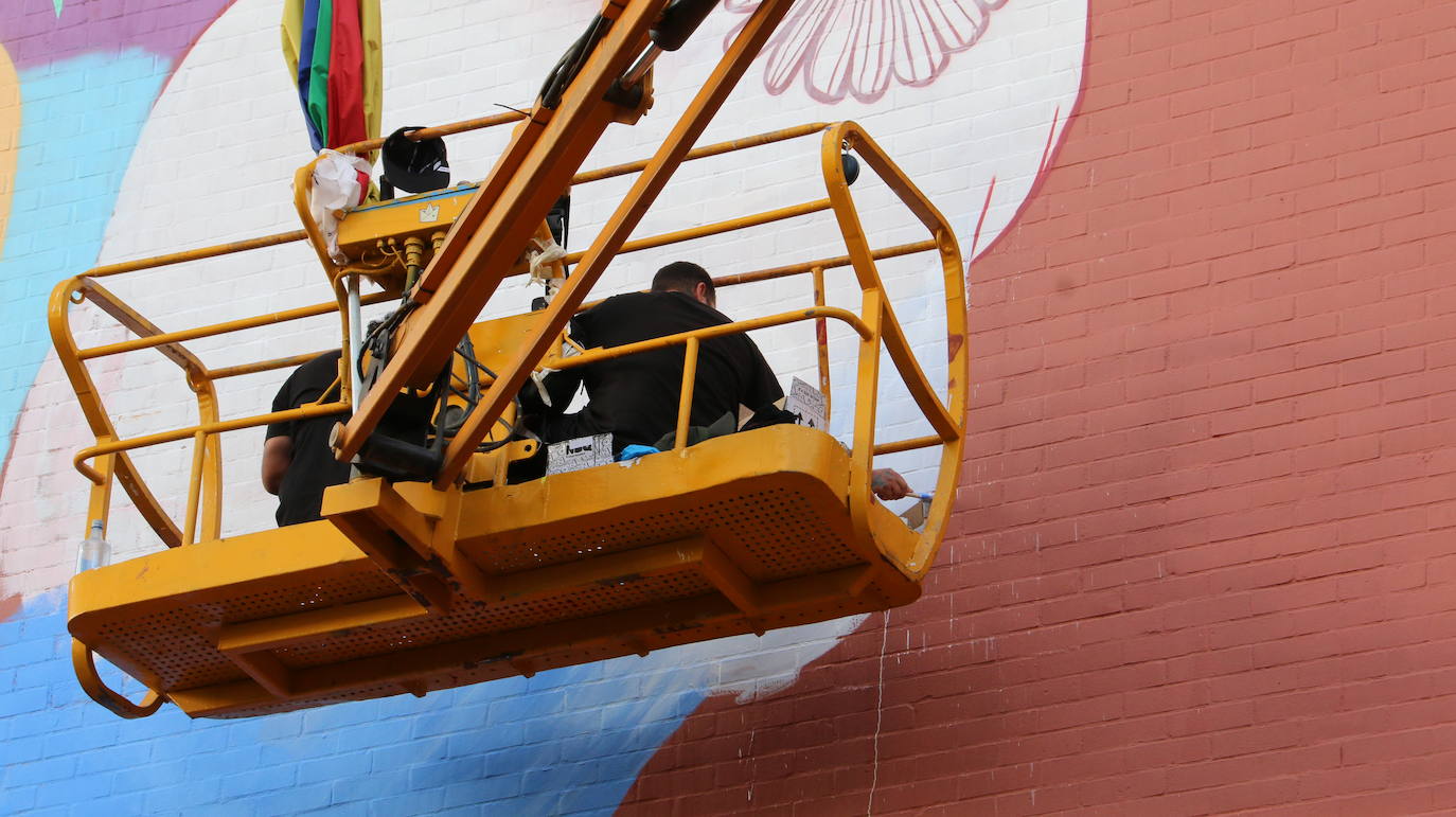 Fotos: Última jornada del VII Festival Internacional de Arte Urbano Art Aero Rap de La Bañeza