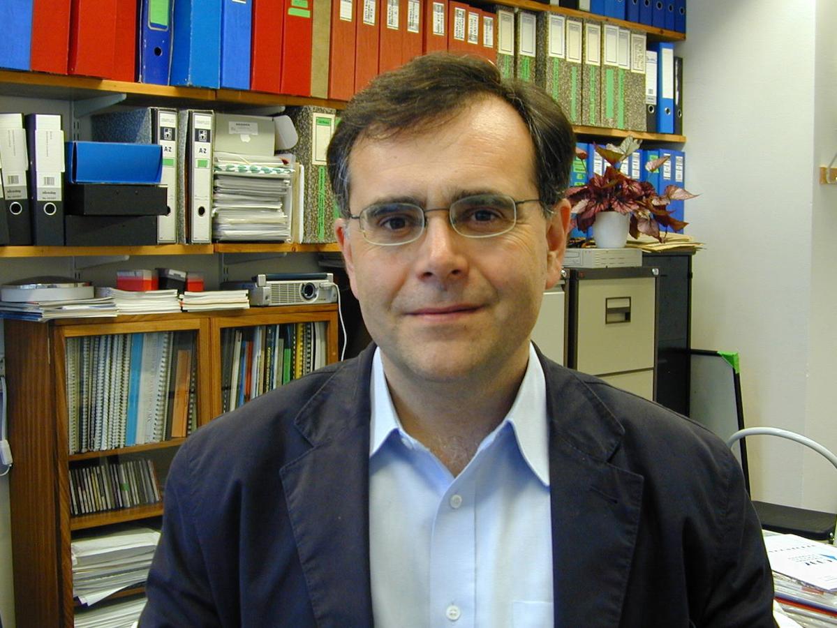 Fotos: Un profesor de la ULE implulsó en 1996 la creación del Consorcio Europeo del Genoma de Listeria