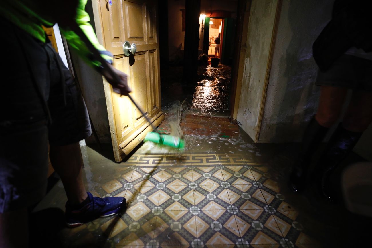 Imagen de la riada en Navas del Marqués.