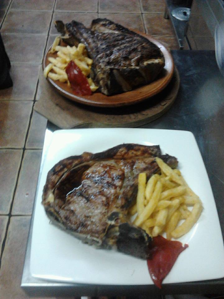 El chuletón de carne roja de El Pradillo.
