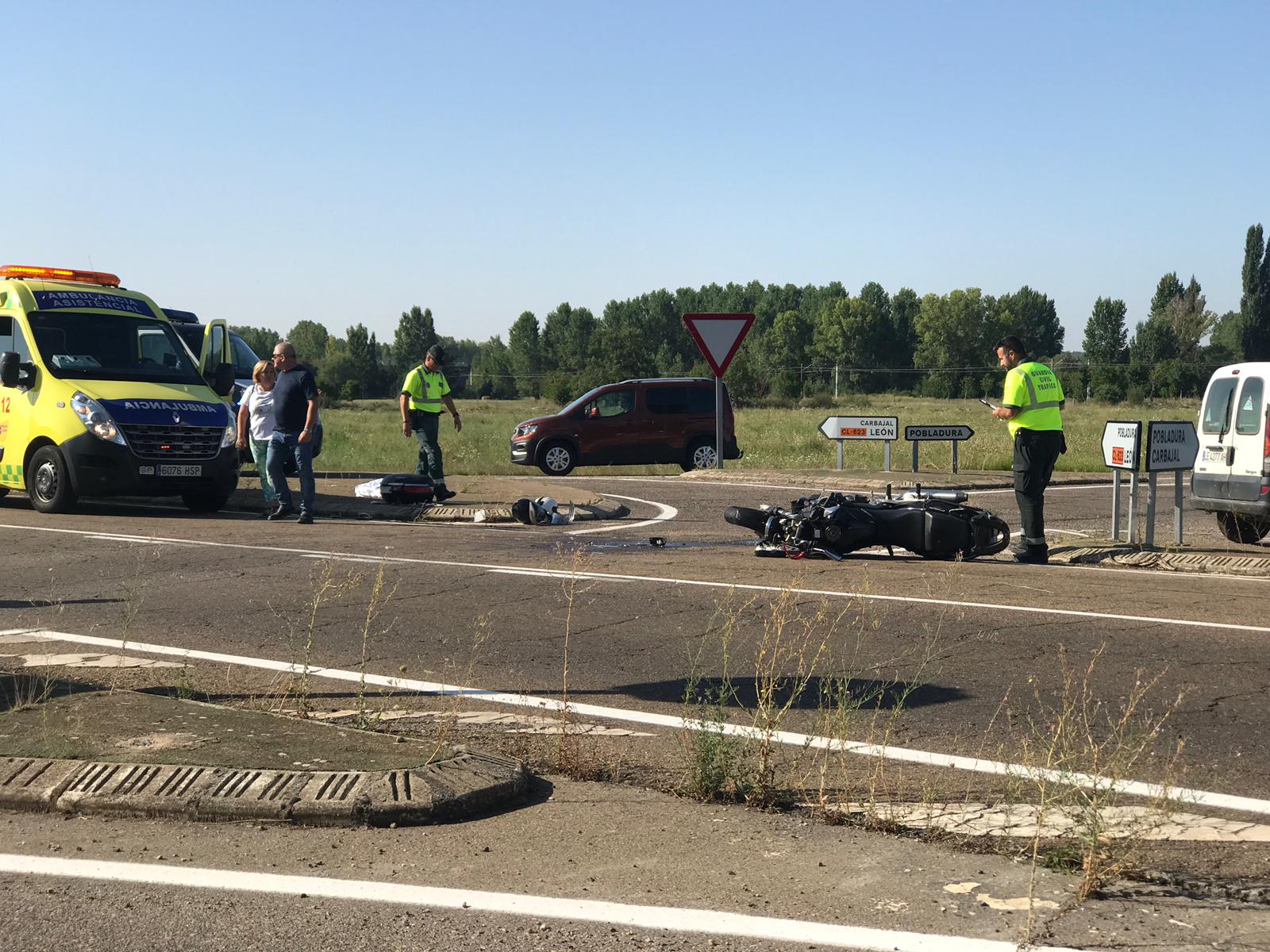 Fotos: Accidente en Sariegos del Bernesga