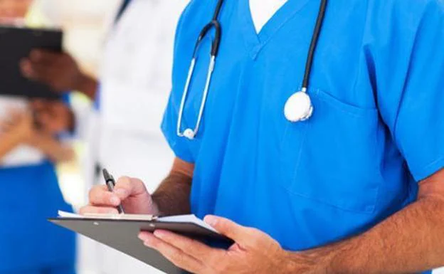 Satse critica la ausencia de enfermeros al frente de las consejerías de Sanidad