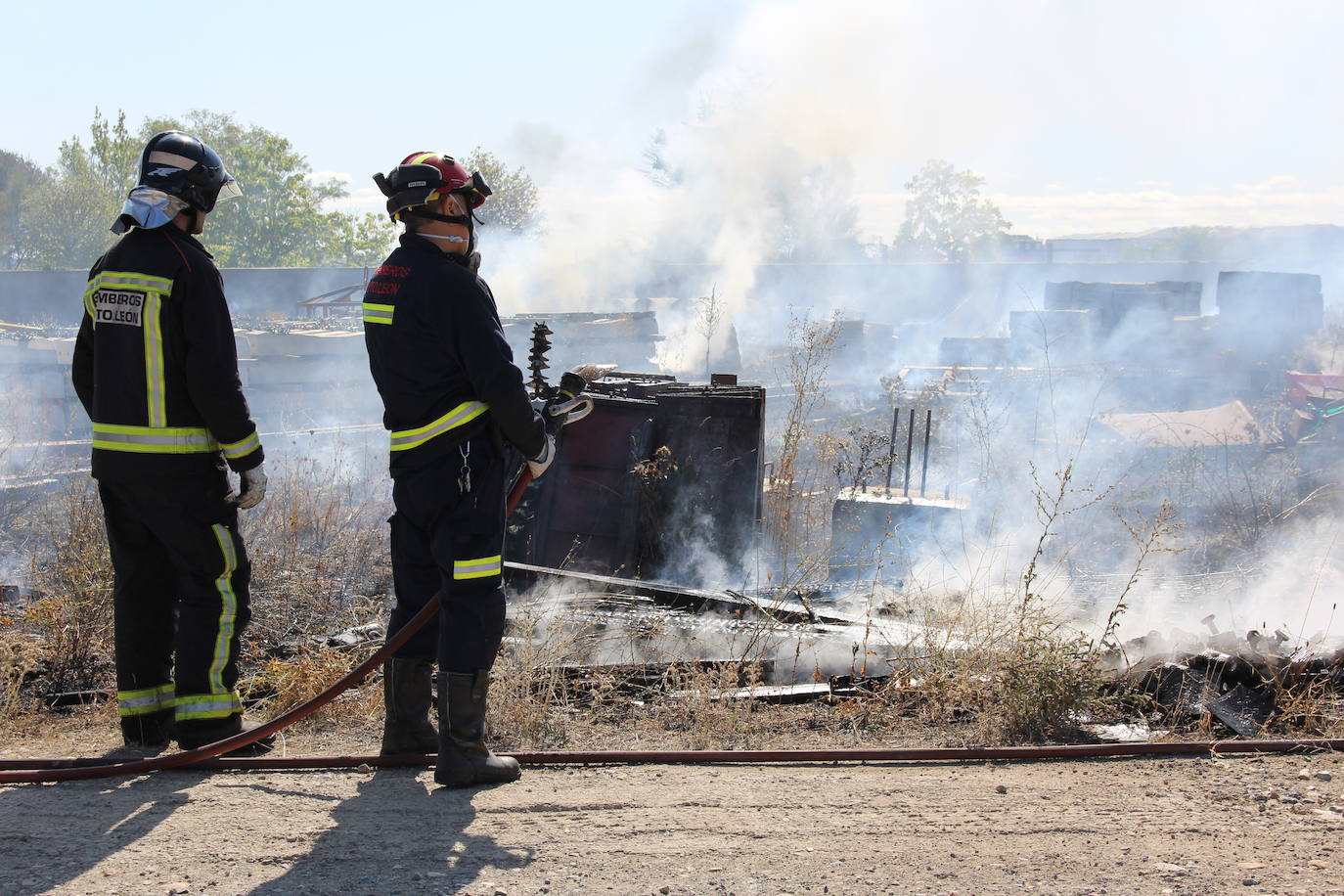 Fotos: Fuego en Trobajo