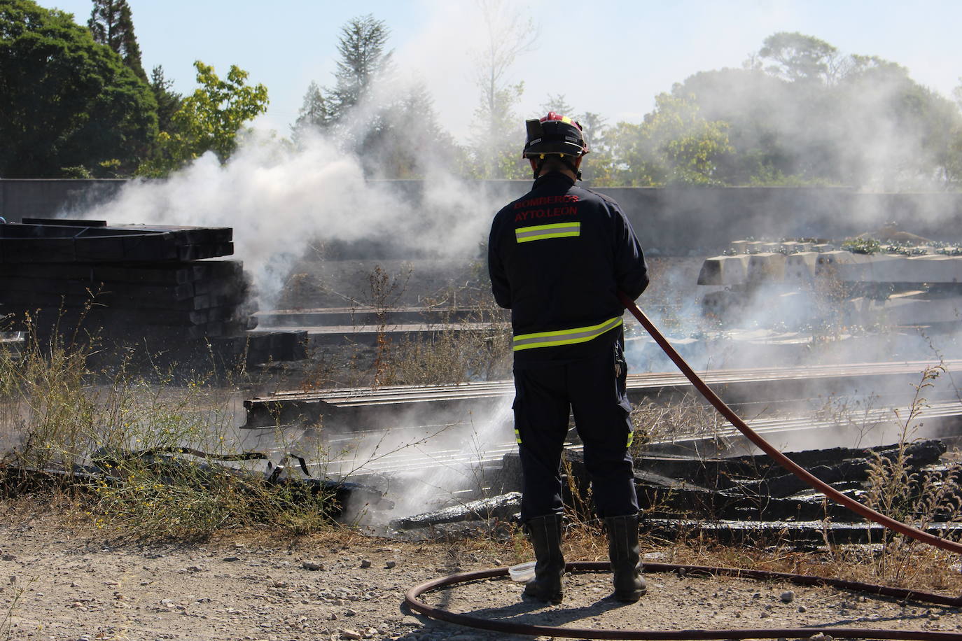 Fotos: Fuego en Trobajo