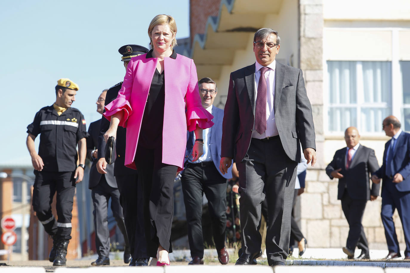 Fotos: Relevo en el mando del V Batallón de la UME