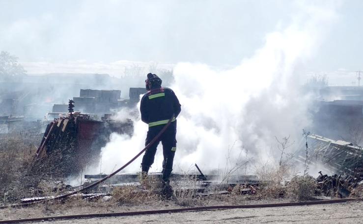 Fotos: Fuego en Trobajo