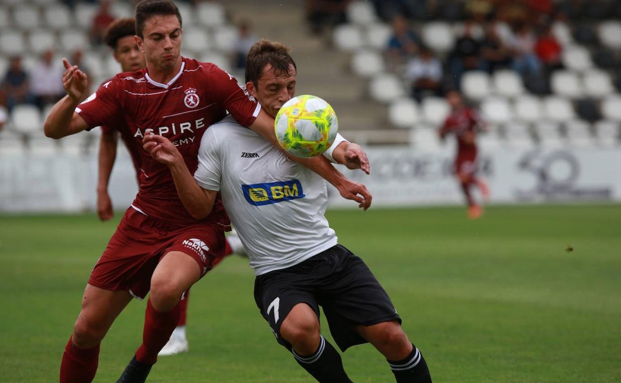 Juan Rodríguez, en el partido ante el Real Unión.