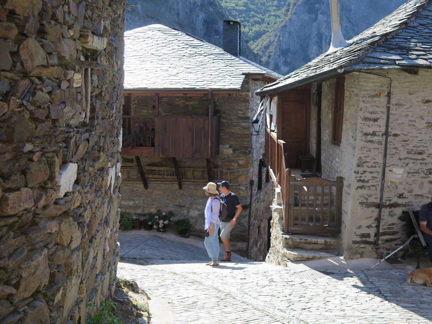 Fotos: La Tebaida Berciana respira de nuevo