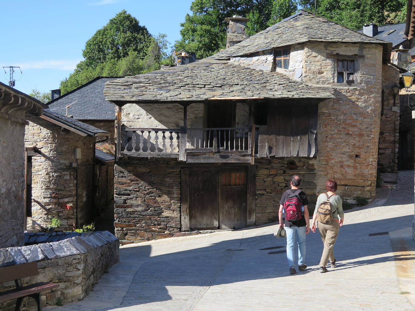 Fotos: La Tebaida Berciana respira de nuevo