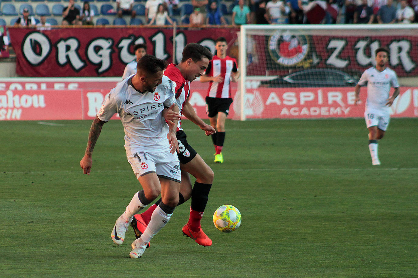 Fotos: La Cultural vence al Bilbao Athletic