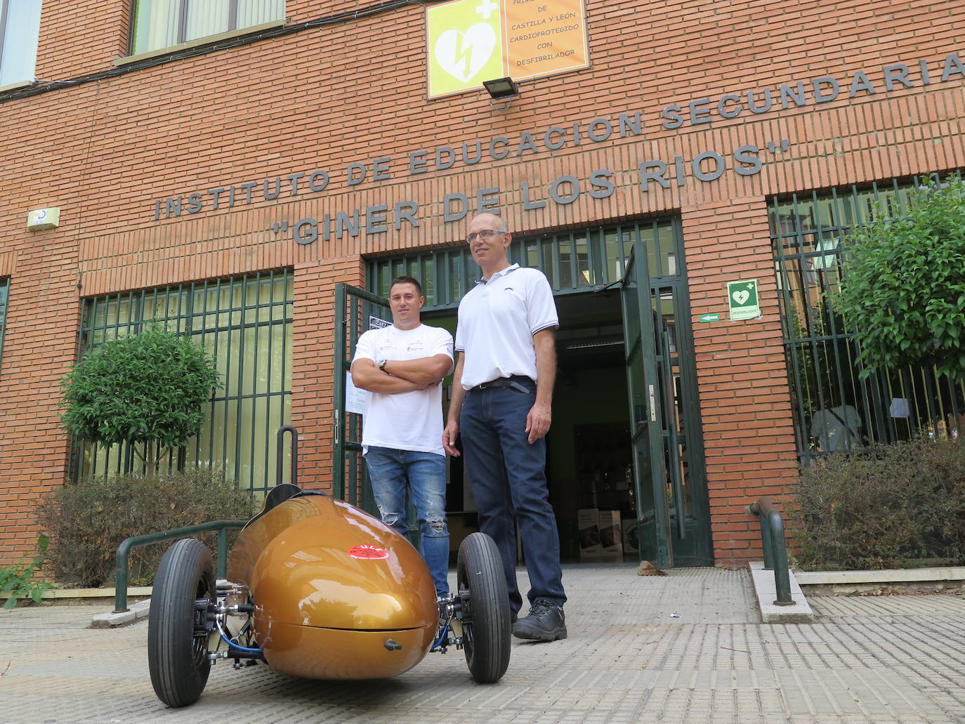 Fotos: El bólido dorado de León