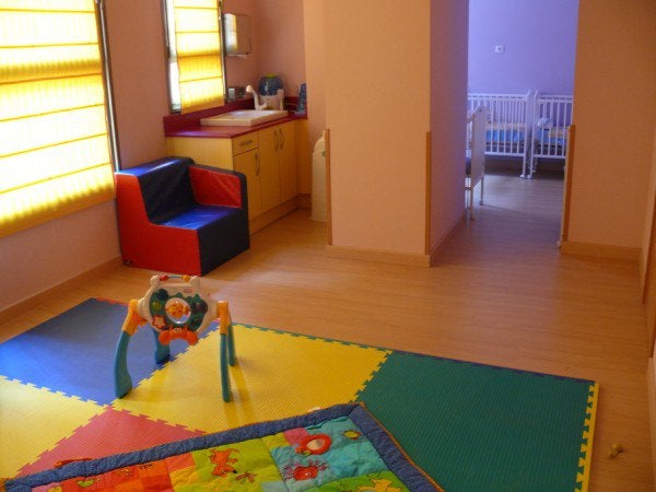 Imagen de un grupo de niños en el Centro Infantil El Álamo.