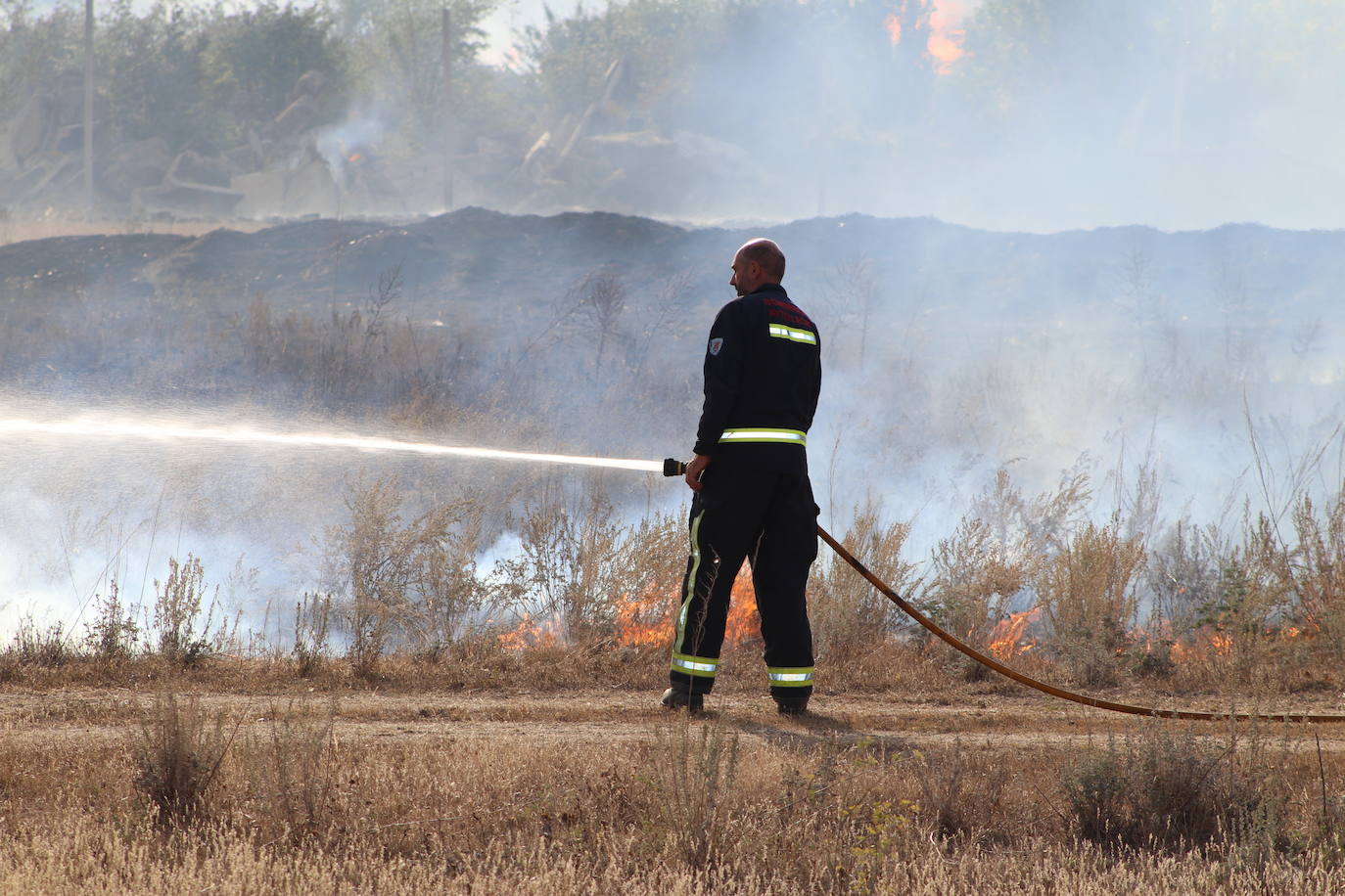 El fuego vuelve a Santa Olaja de la Ribera este viernes.