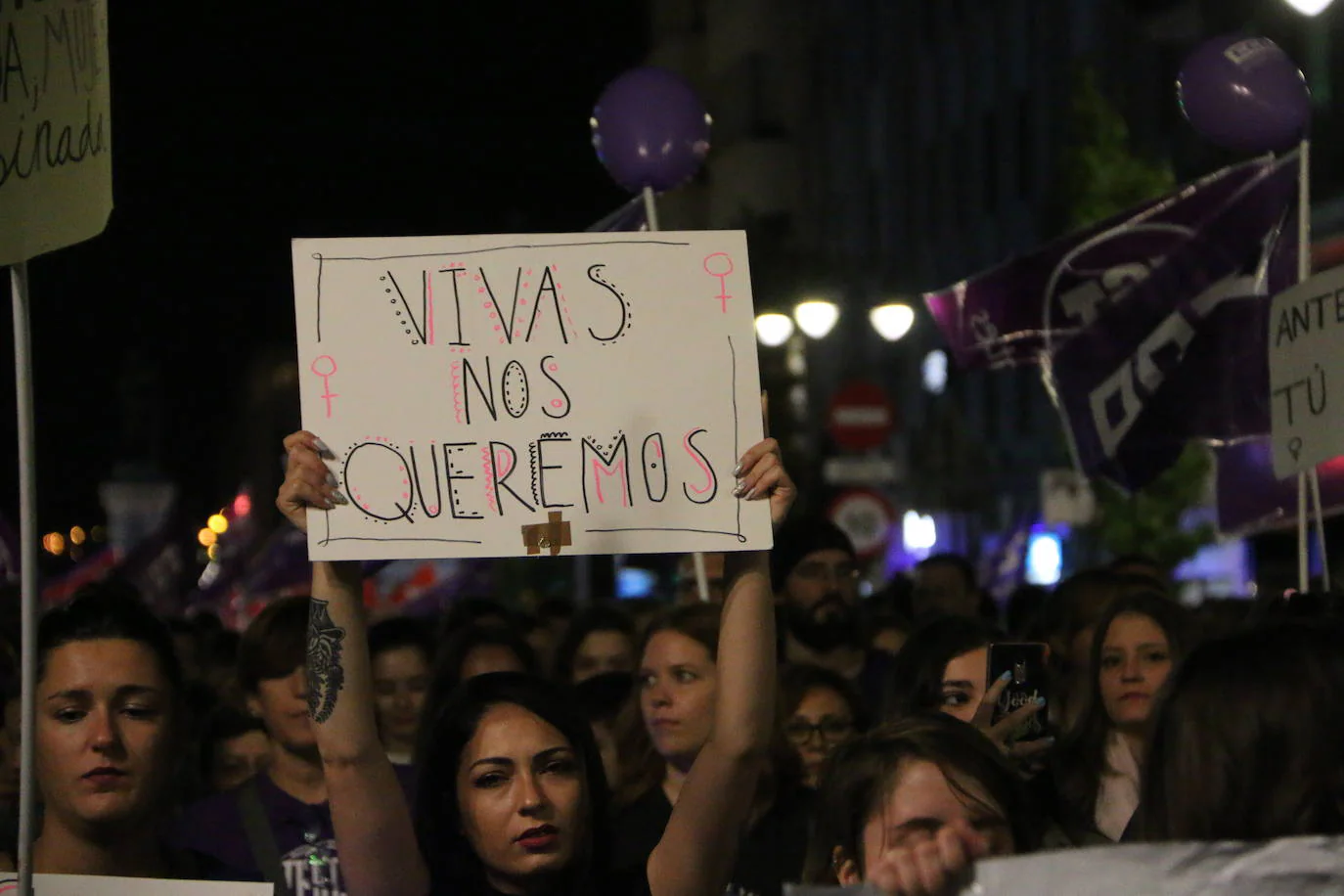 Fotos: León sale a la calle ante la Emergencia Feminista por la violencia machista