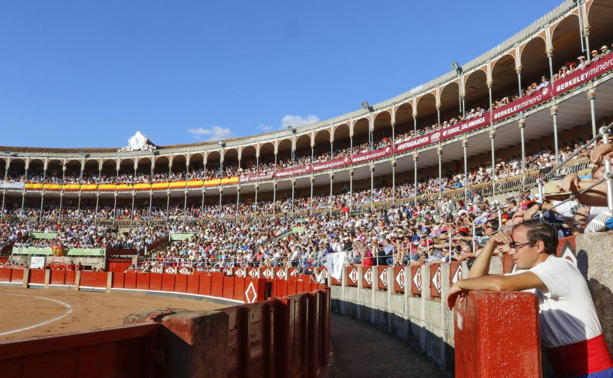 Tendidos de la plaza de toros de Salamanca.