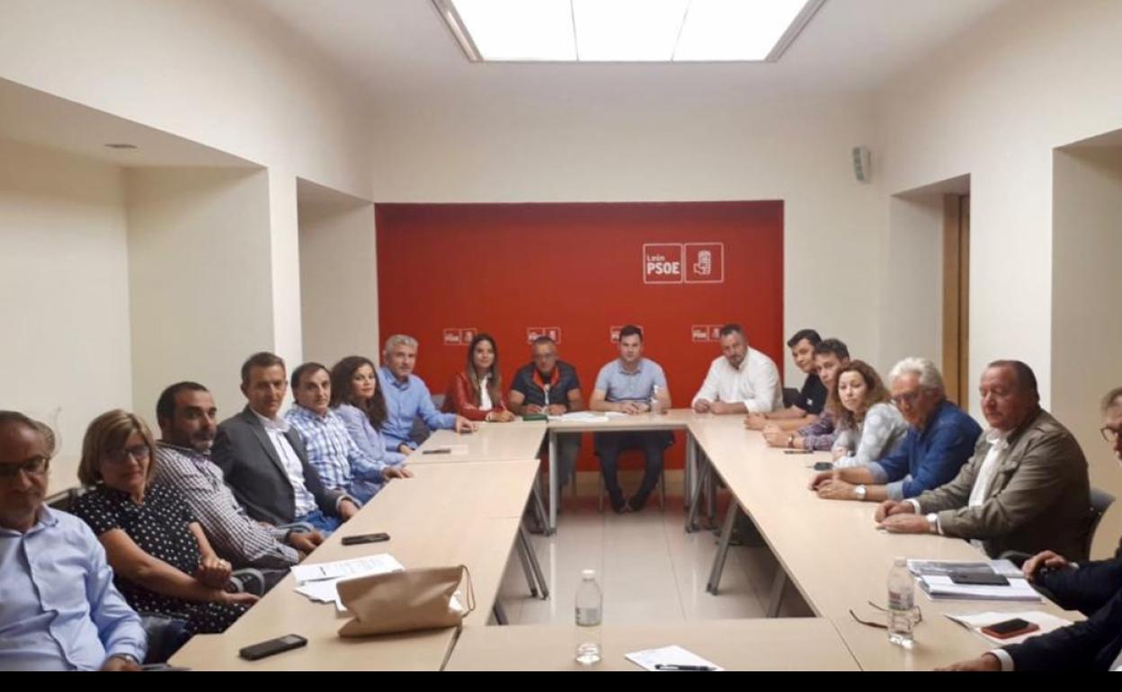 Reunión ejecutiva del PSOE. 