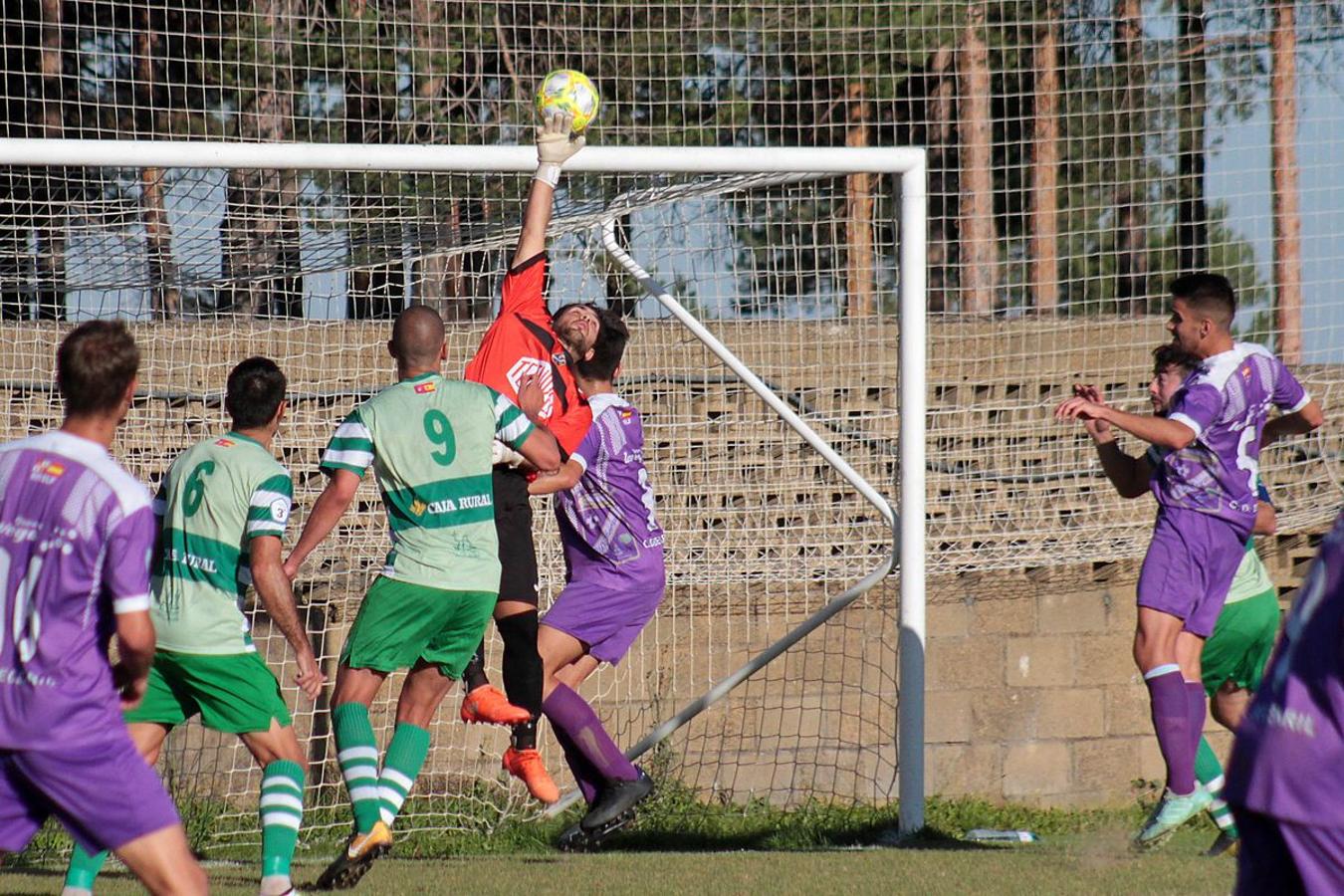 Fotos: La Virgen 5 - 1 Becerril
