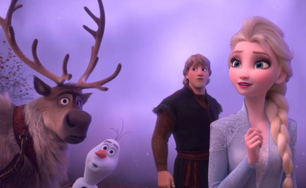 Sven, Olaf, Kristoff y Elsa.