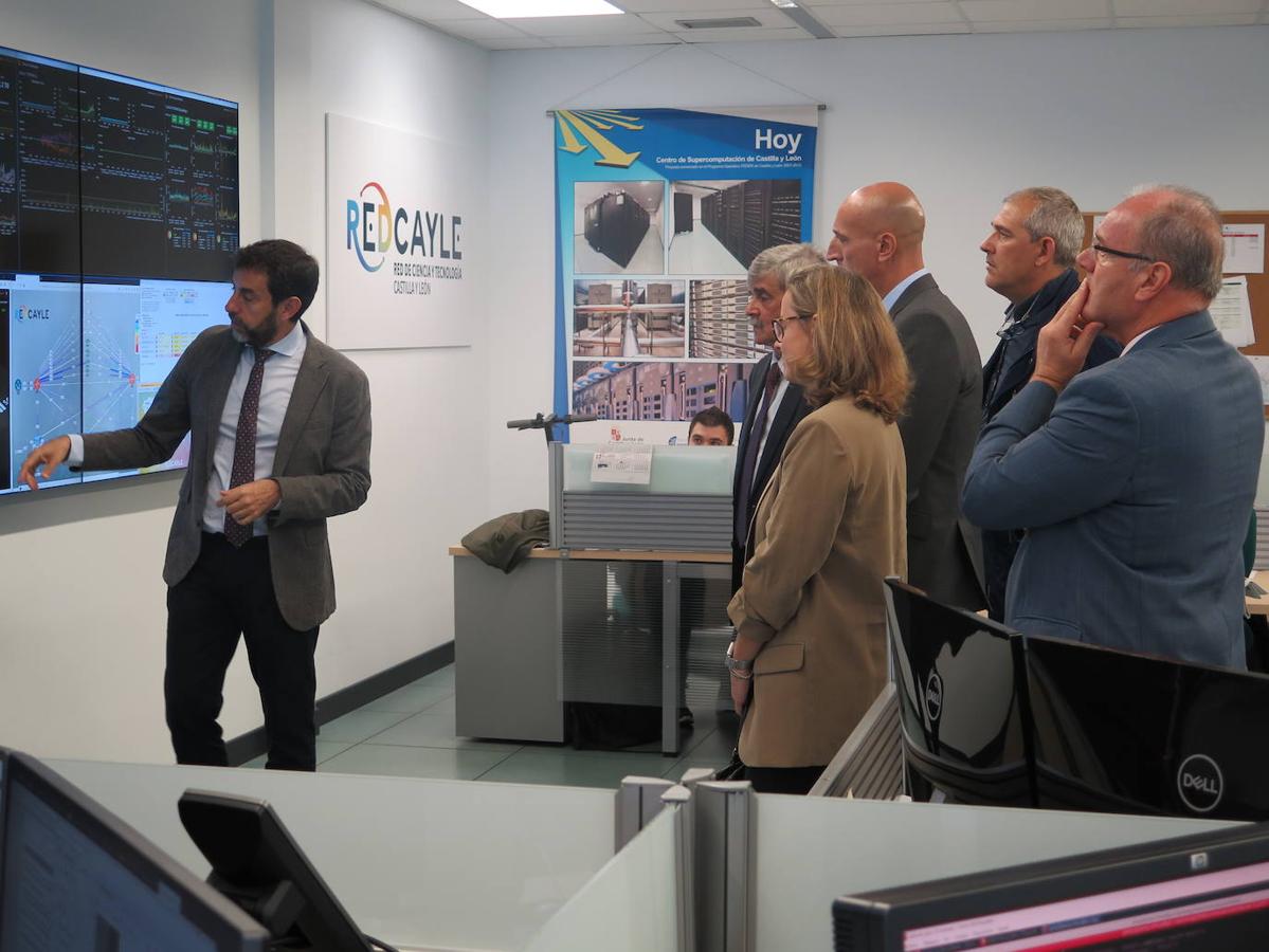 Fotos: El alcalde visita el Centro de Supercomputación