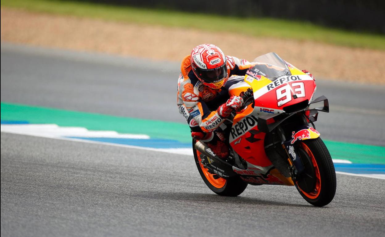 Marc Márquez durante los entrenamientos en Buriram (Tailandia).