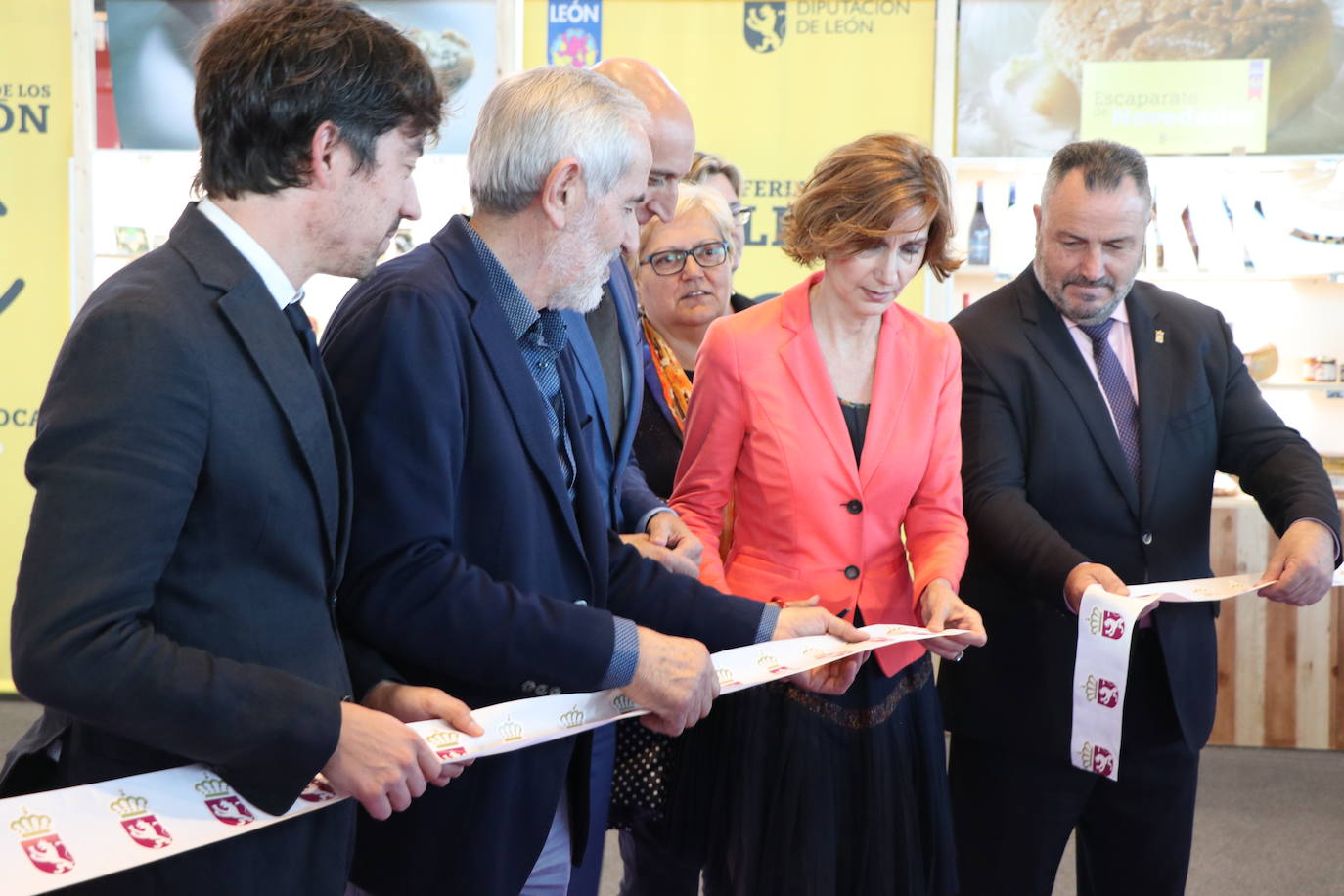 Fotos: Inauguración de la Feria de Productos de León
