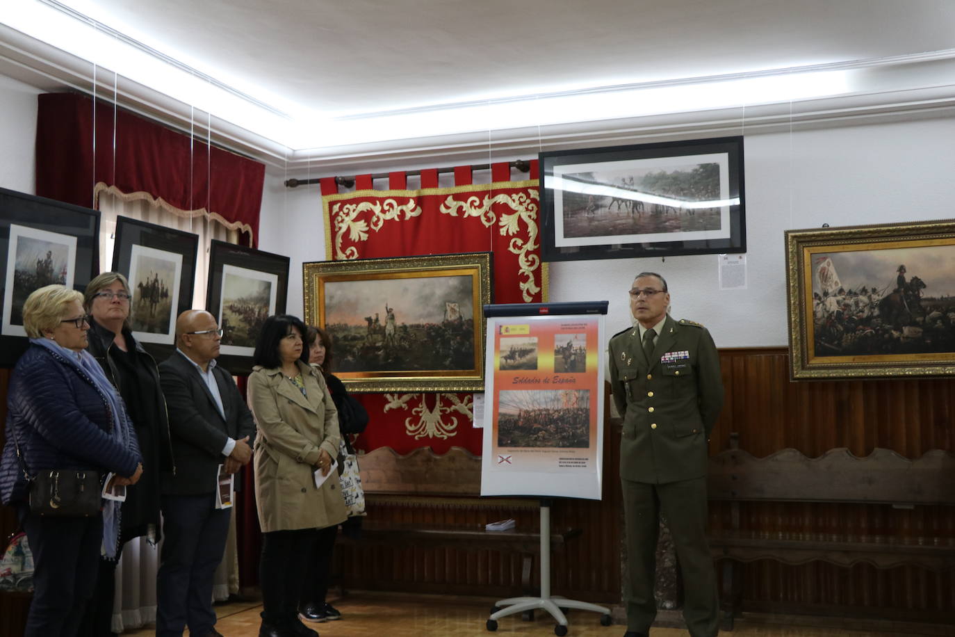 Fotos: La historia del ejército español &#039;pasa revista&#039;