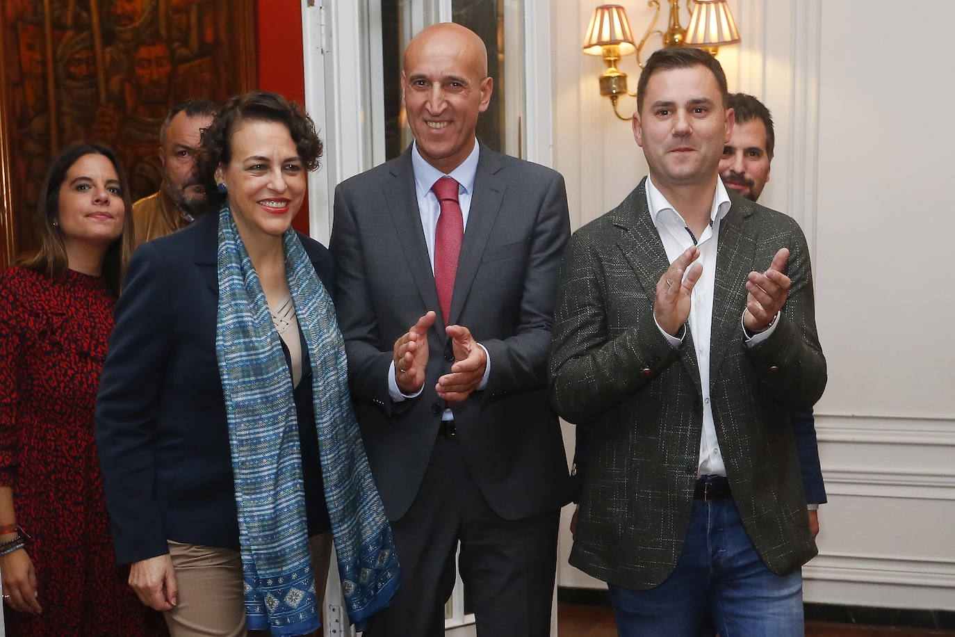 Fotos: La ministra de Trabajo participa en un acto público del PSOE en León