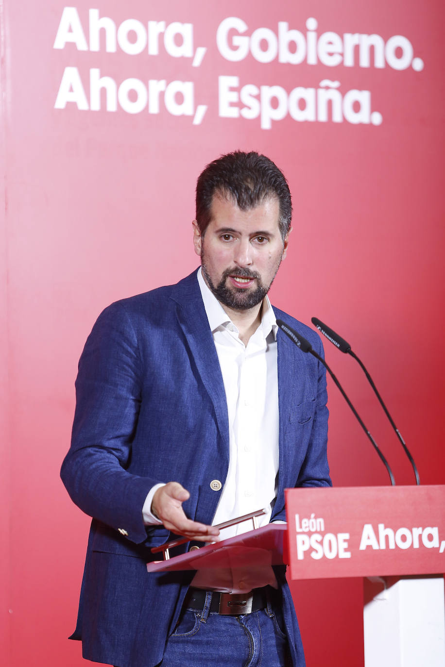 Fotos: La ministra de Trabajo participa en un acto público del PSOE en León