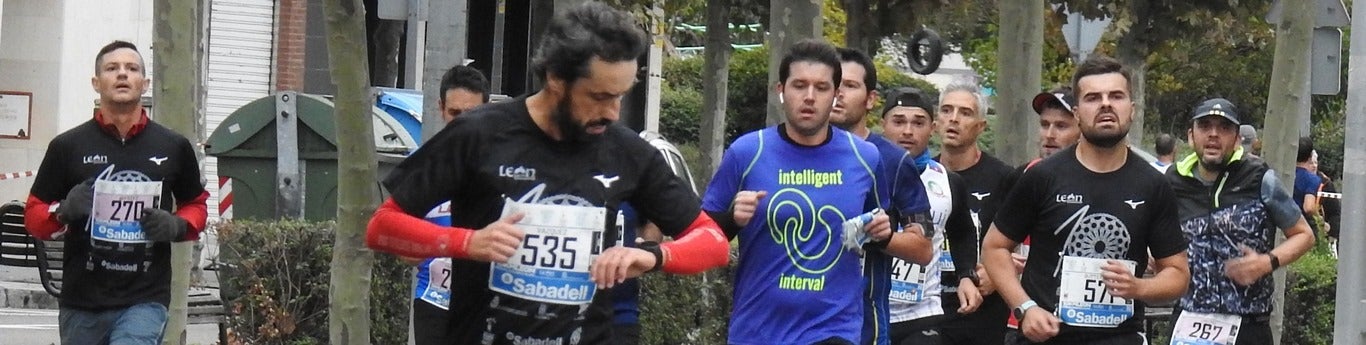 León se ha convertido de nuevo en el escenario para una gran cita del atletismo. Brillantes 10 kilómetros en la ciudad.