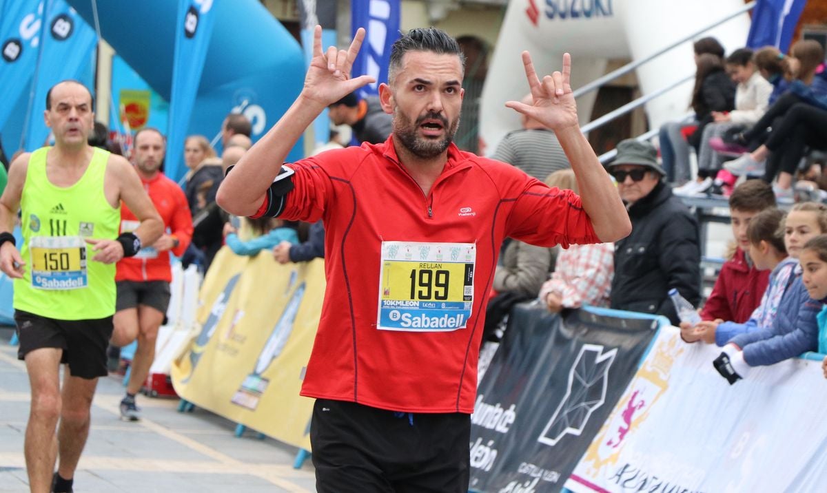 Fotos: La meta de los 10km Ciudad de León