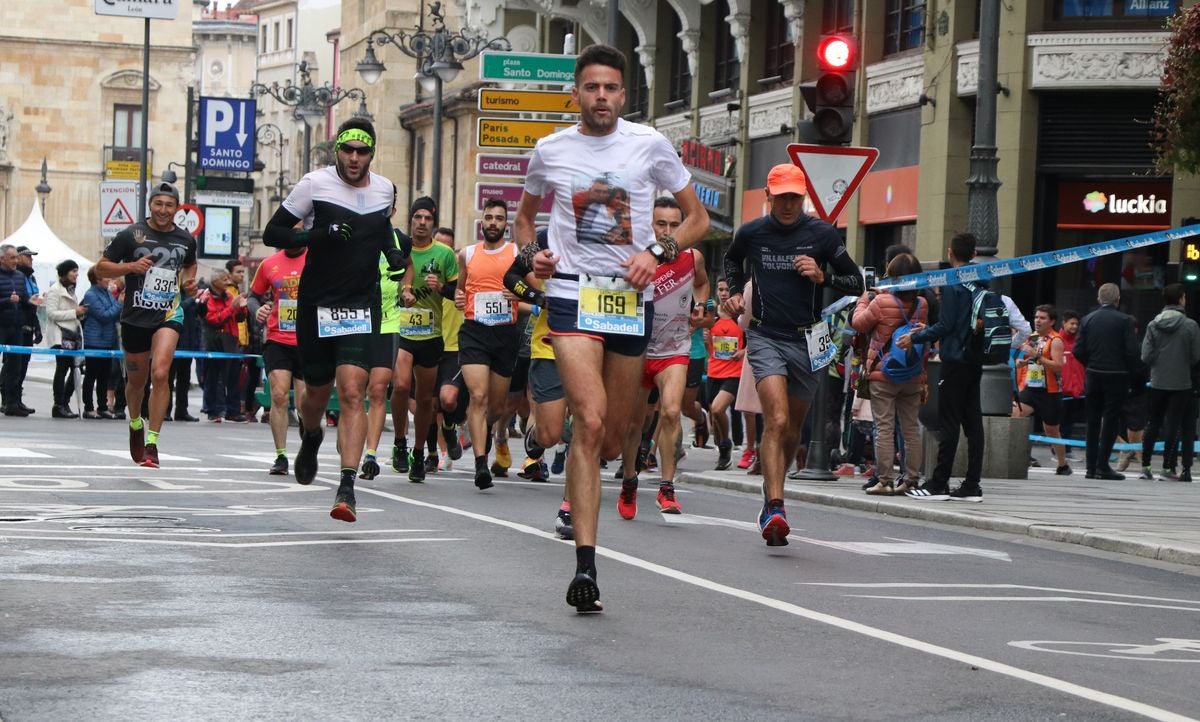 Fotos: Los 10km de León, a su paso por Ordoño II