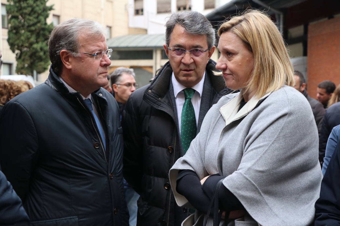 Fotos: Concentración en León en apoyo a los miembros de la Policía Nacional desplegados en Cataluña