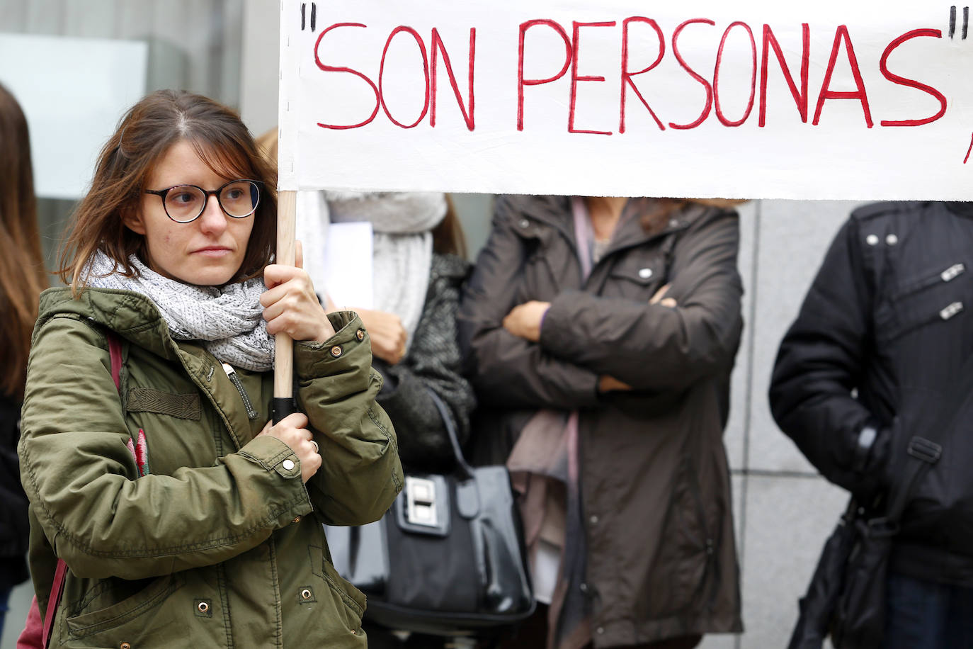 Fotos: Concentración de familiares de usuarios de los centros de Asprona en León