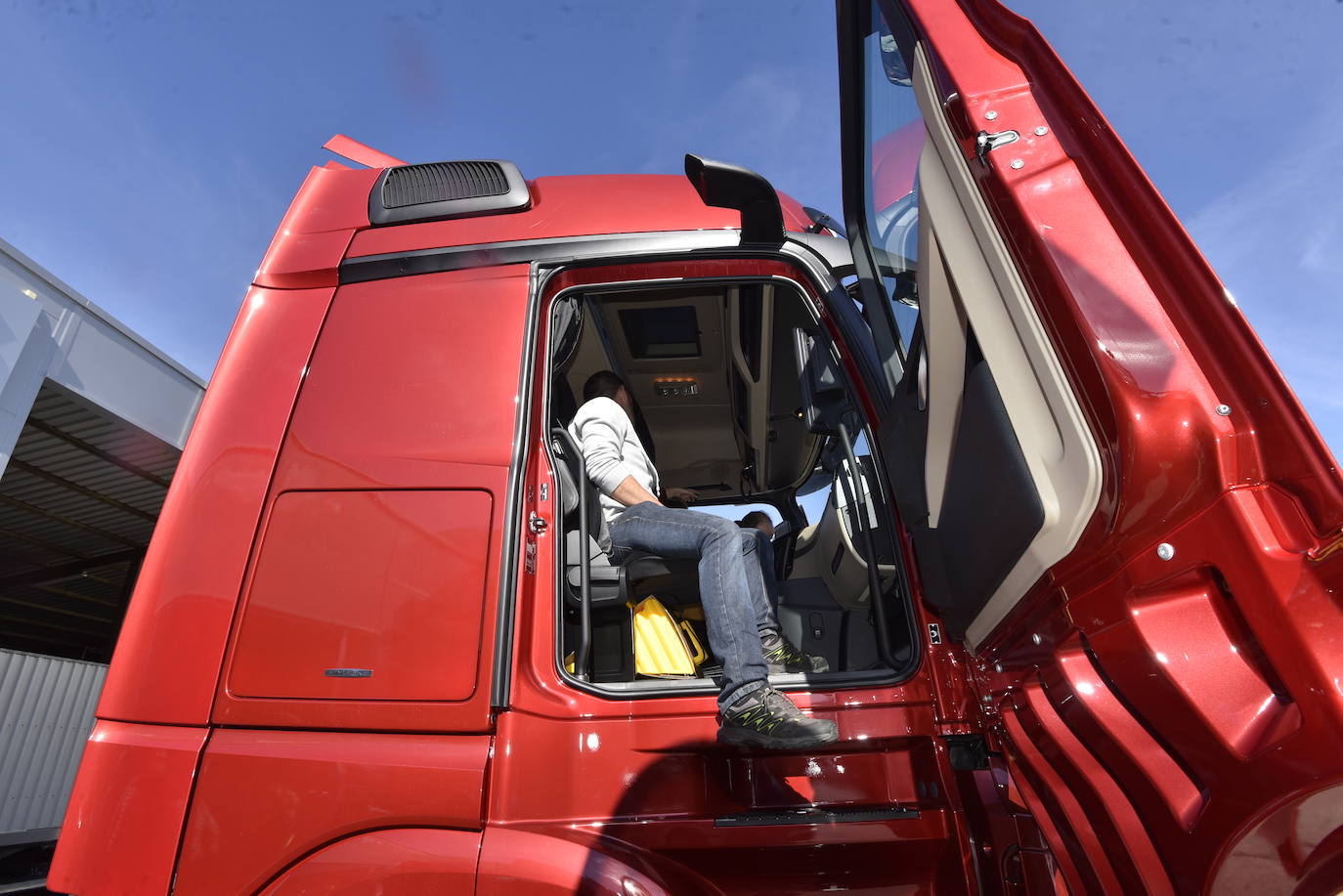 Fotos: Adarsa presenta el nuevo Actros