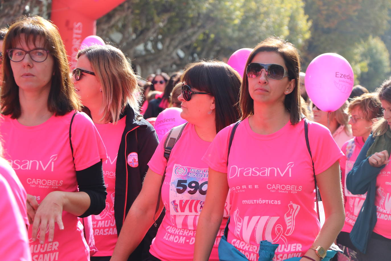 La ciudad de León acoge una nueva carrera de la lucha contra el cáncer de mama.