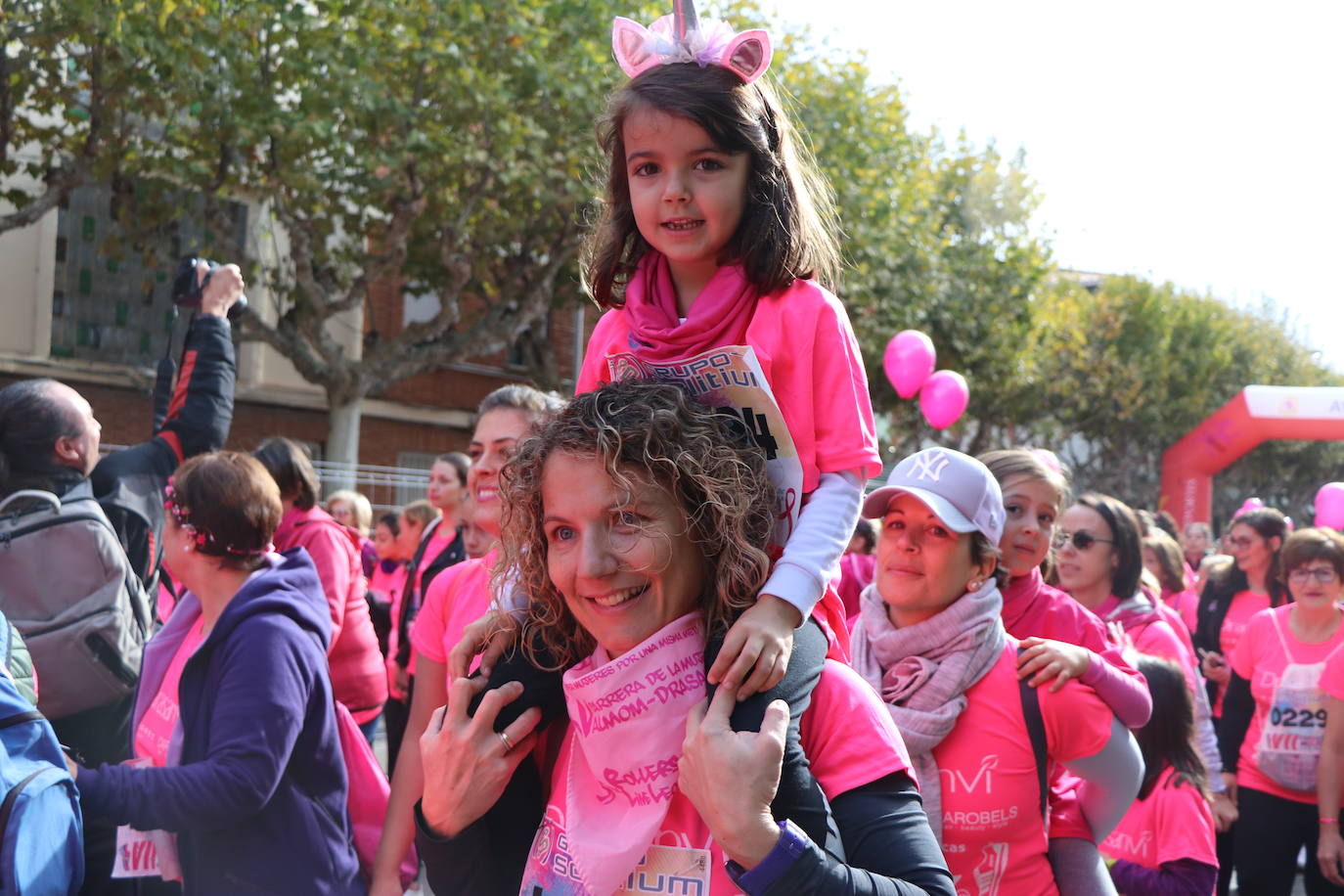 La ciudad de León acoge una nueva carrera de la lucha contra el cáncer de mama.