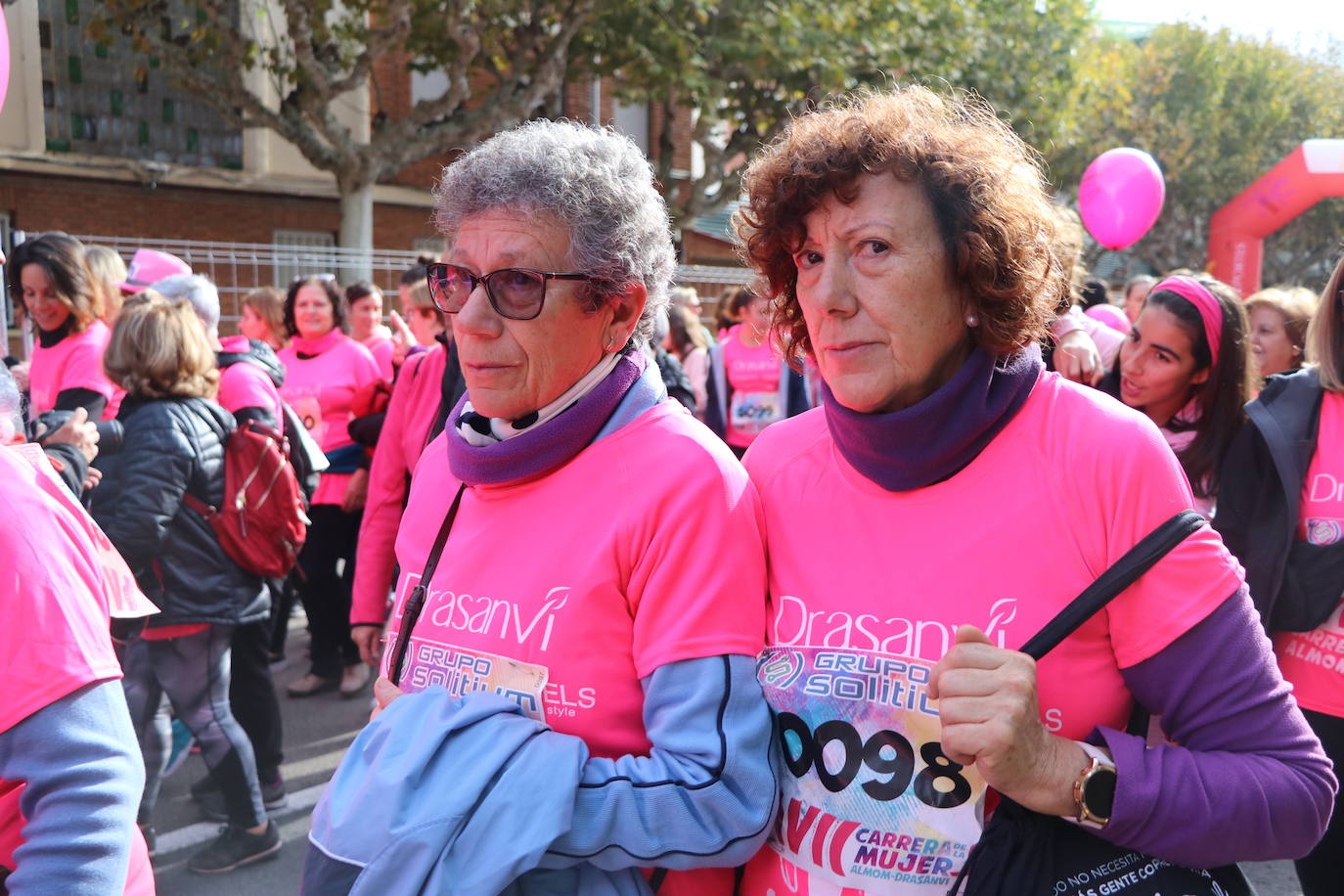 La ciudad de León acoge una nueva carrera de la lucha contra el cáncer de mama.