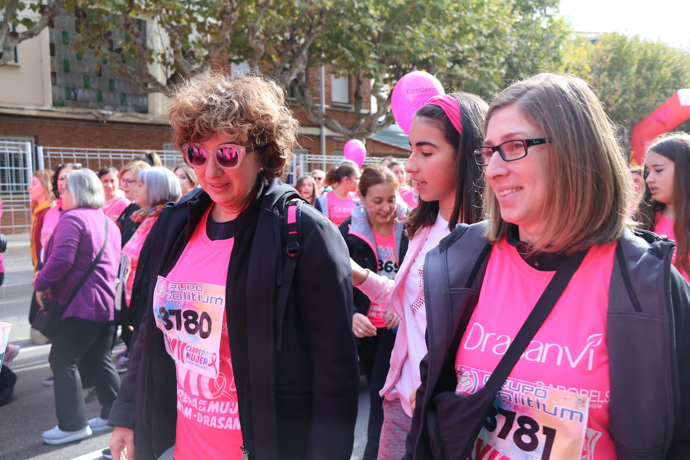La ciudad de León acoge una nueva carrera de la lucha contra el cáncer de mama.