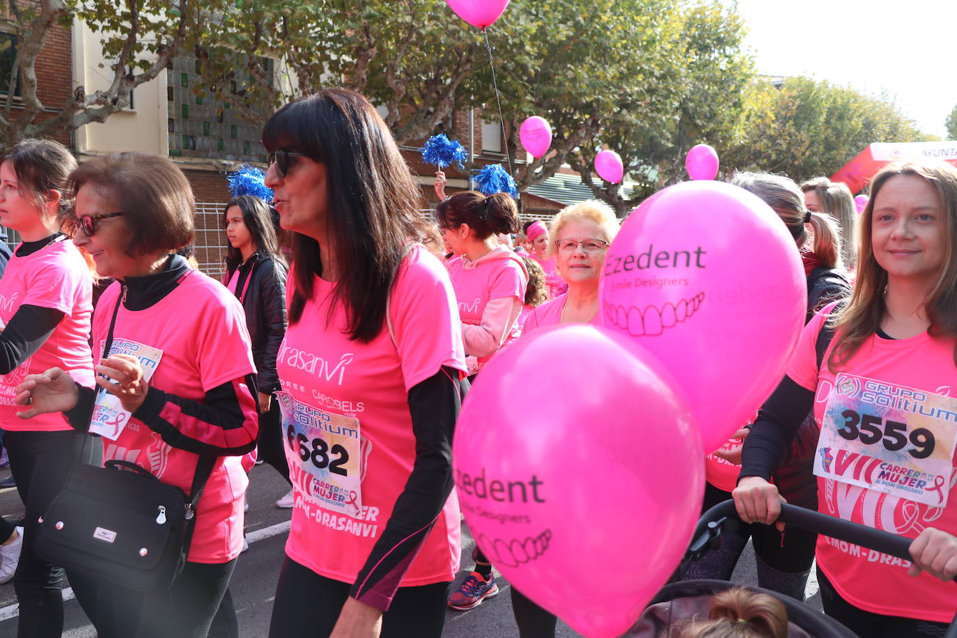 La ciudad de León acoge una nueva carrera de la lucha contra el cáncer de mama.