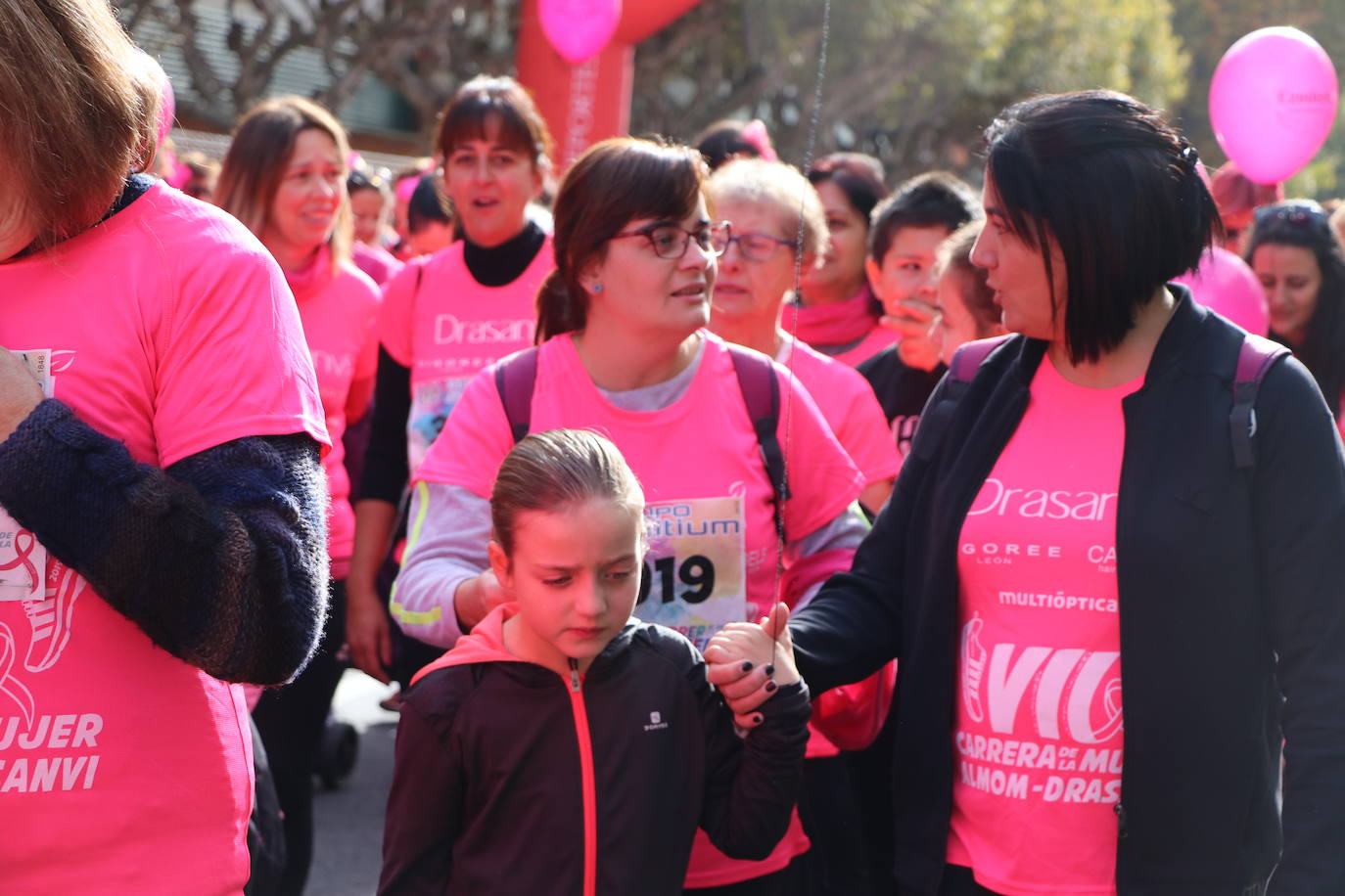La ciudad de León acoge una nueva carrera de la lucha contra el cáncer de mama.
