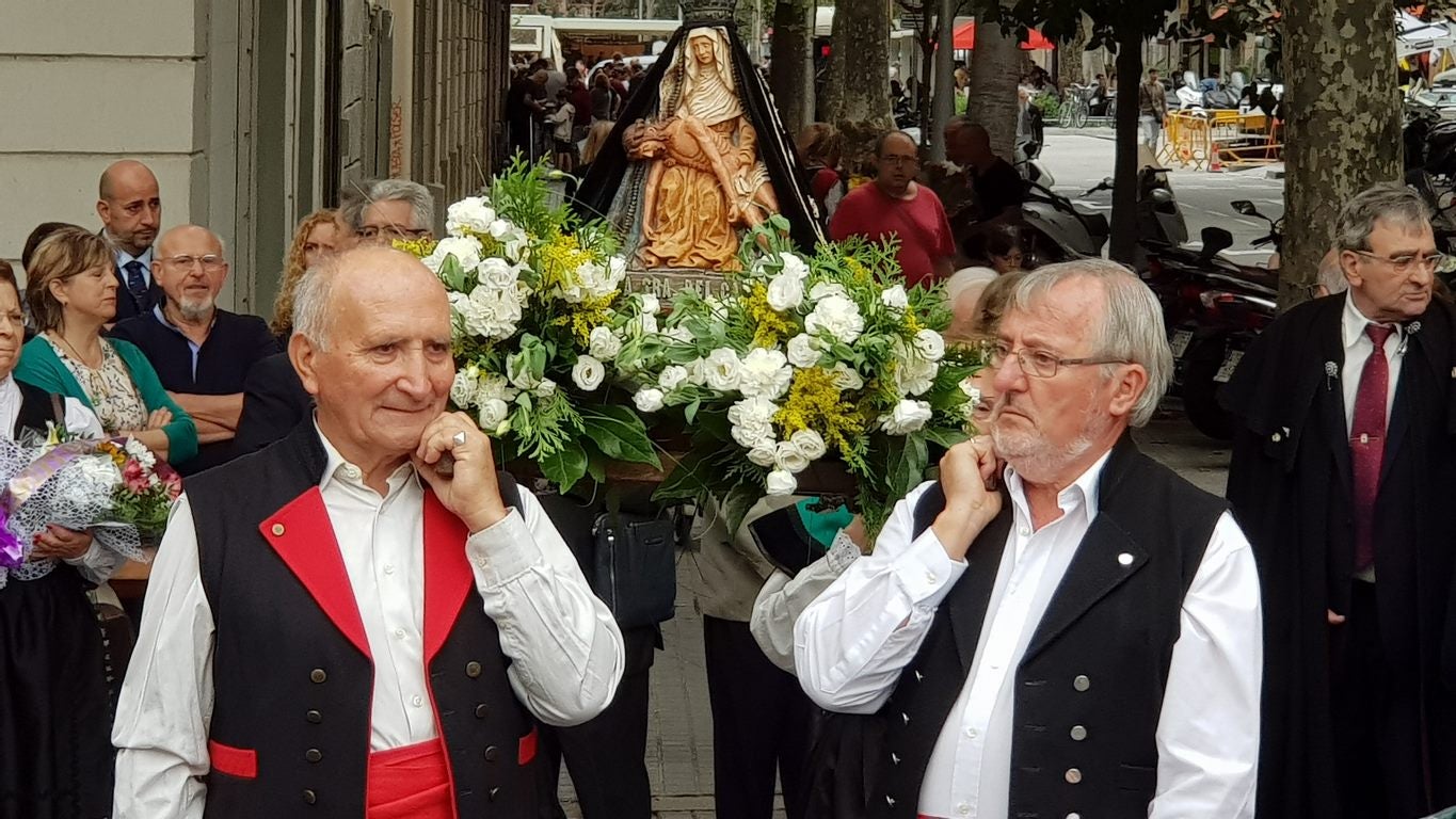 León pierde una de sus mejores embajadas y cierra la 'Casa de León' en Barcelona por la falta de apoyo institucional. En las fotografías, actos conmemorativos en 2018.