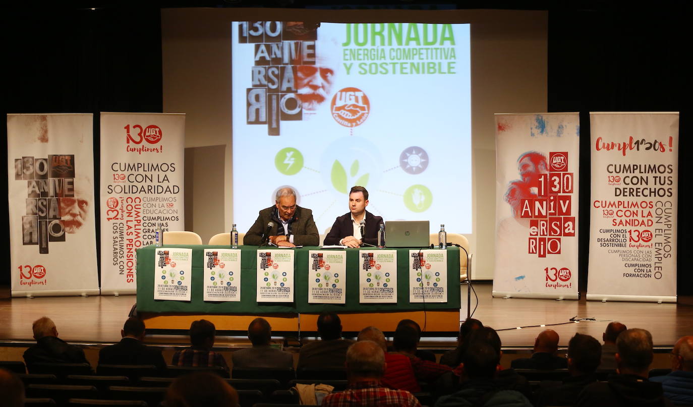 Fotos: Jornada &#039;Energía competitiva y sostenible&#039;, organizada por UGT en Ponferrada