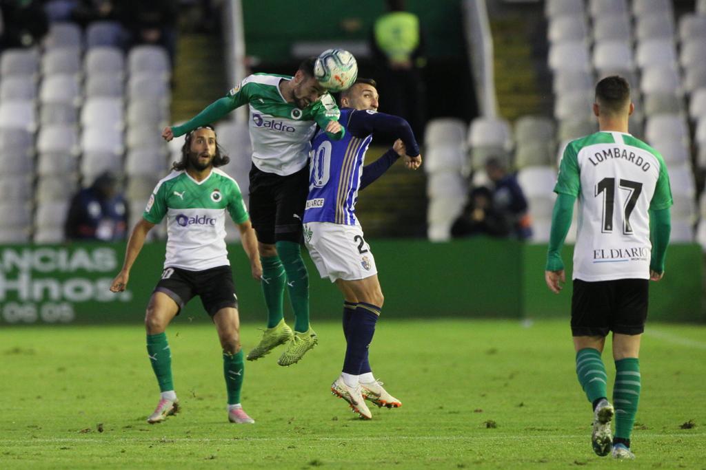 Fotos: Partido entre el Racing y la Ponferradina