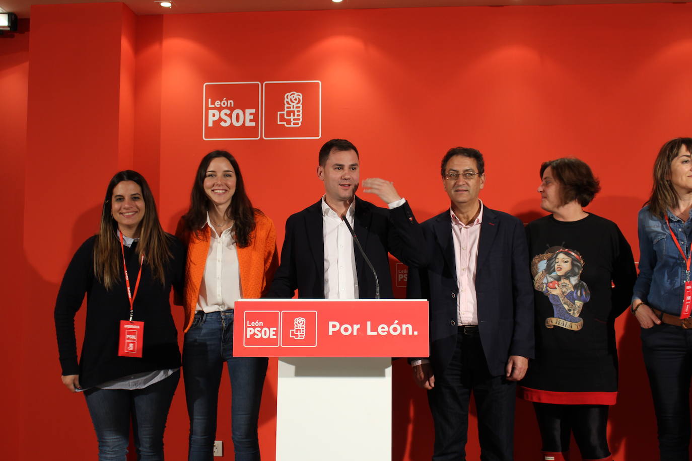 Fotos: El PSOE gana las elecciones generales en León