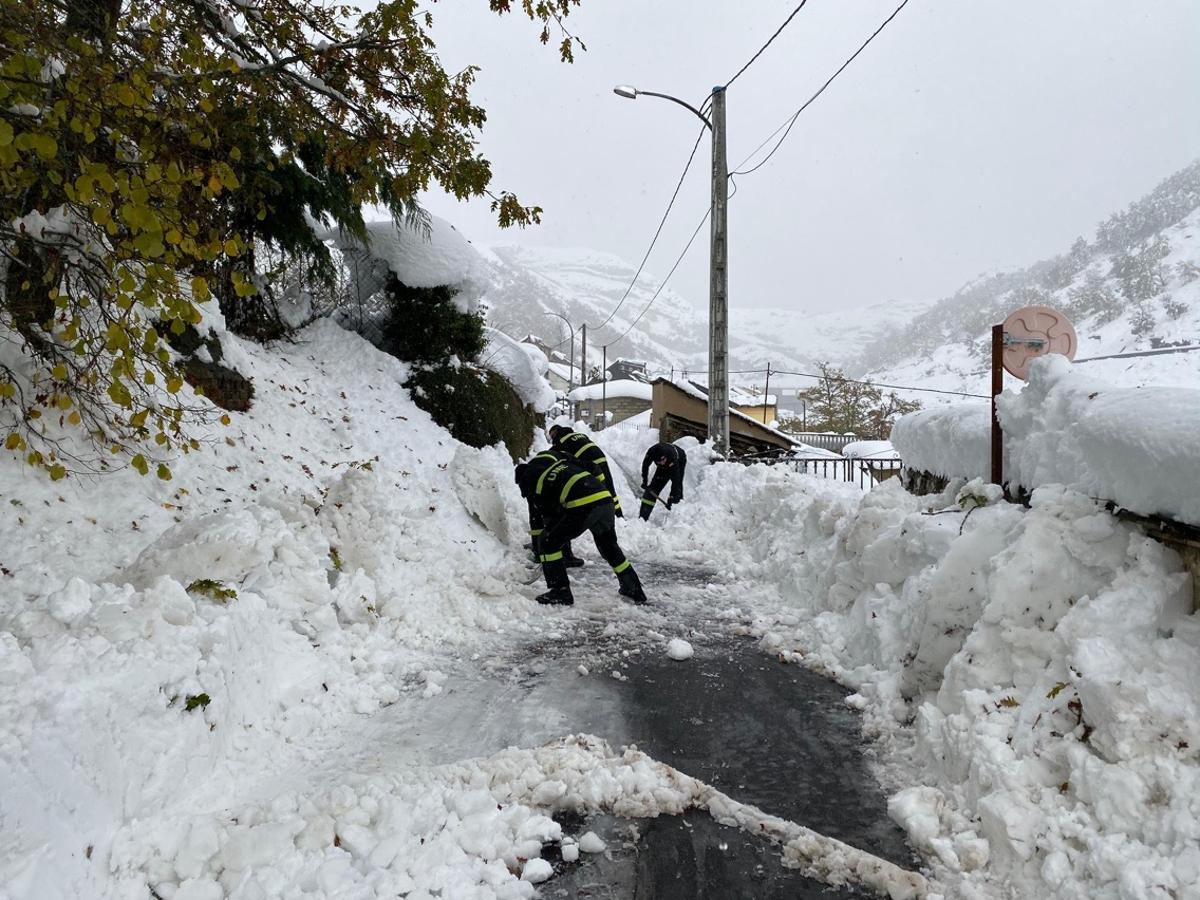 Fotos: Villablino sufre las consecuencias del temporal